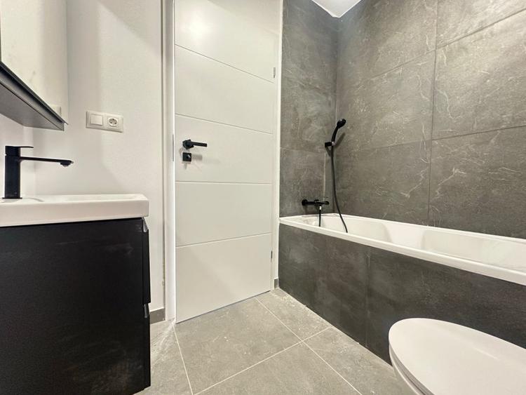 Apartament 4 camere, 3 bai, LIFT, Crt. Arhitectilor - Mandra