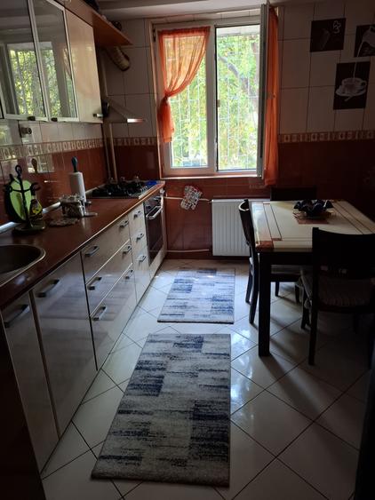 3 Camere Resita Parter Inalt Centrala Proprie