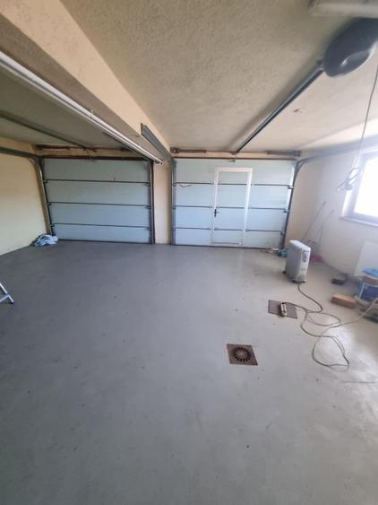 Casa de vanzare 6 camere 273mp
