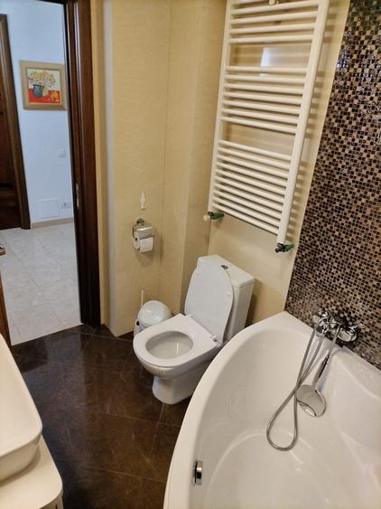 3 camere cu CURTE PROPRIE de 40 mp + LOC DE PARCARE | Bucureștii Noi