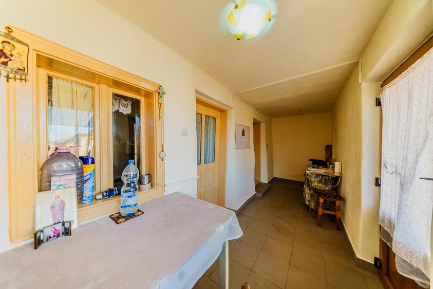 Casă de vânzare 2189mp - Seitin, judetul Arad