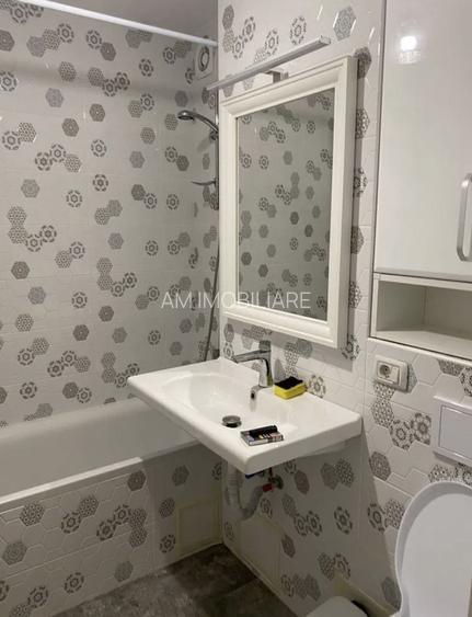 AP. 3 CAMERE - OBOR, BLOC REABILITAT, METROU 6 MINUTE, MODERN - 7