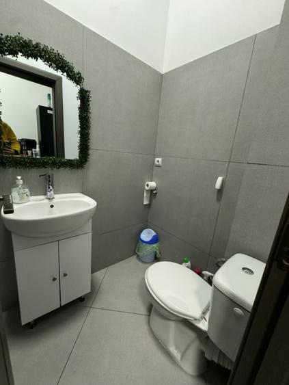 Spatiu comercial, parter, 71 mp utili, vitrina, preluare chiriasi, Dambul Rotund