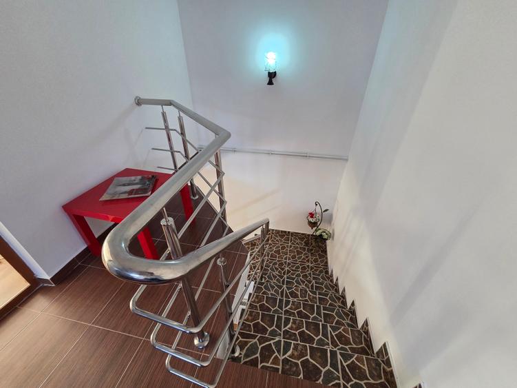 Casă primitoare, 105 m² și curte proprie, în Pantelimon, comision 0%