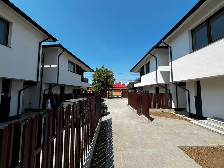 Casă de Vânzare în Chiajna | 137 mp utili | Teren 220 mp |