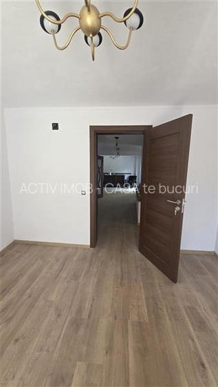 Casa P+M, teren 341 mp, pretabila - clinica, birouri, locuinta - Medicina - 5