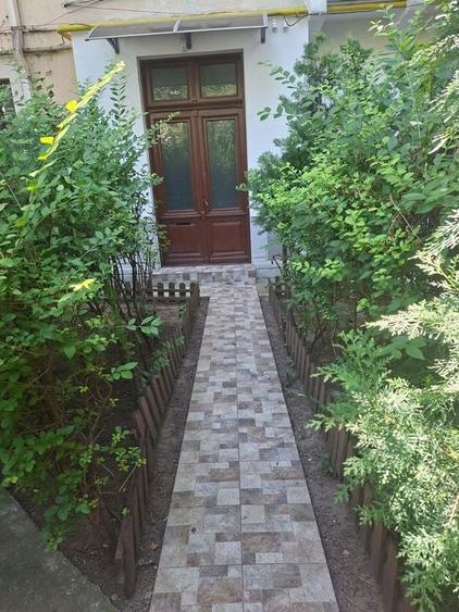 Rosetti Inchiriez parter spatios nemobilat irecent renovat in vila