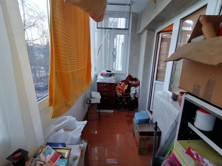 Apartament 2 camere et 1 (ACTIVITATE DE BIROU) zona Biblioteca Judeteana