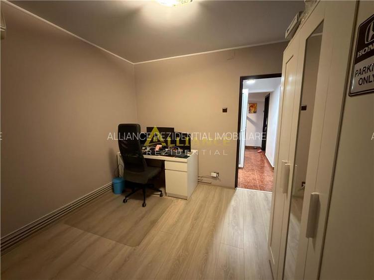 Apartament 3 camere de vanzare – Strada Izvorul Muresului - 11