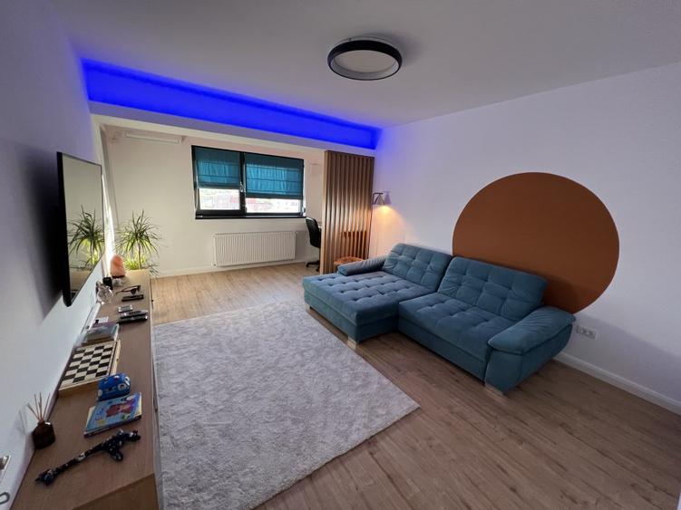 Apartament  2 Camere Decomandat / Mobilat / Balcon / Loc parcare subteran / Boxa
