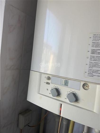 Apartament 2 camere, cartier Sud , et 3 4 , decomandat , centrala termica propri - 5