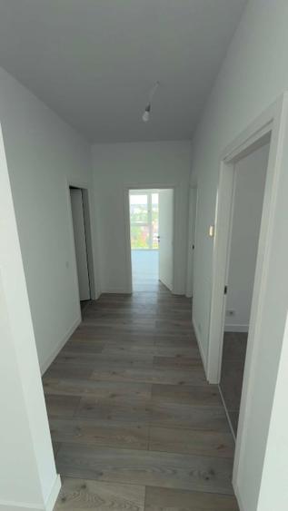 Inchiriez apt 3 camere, nemob, 85 mp, panoramic, parcare subterană