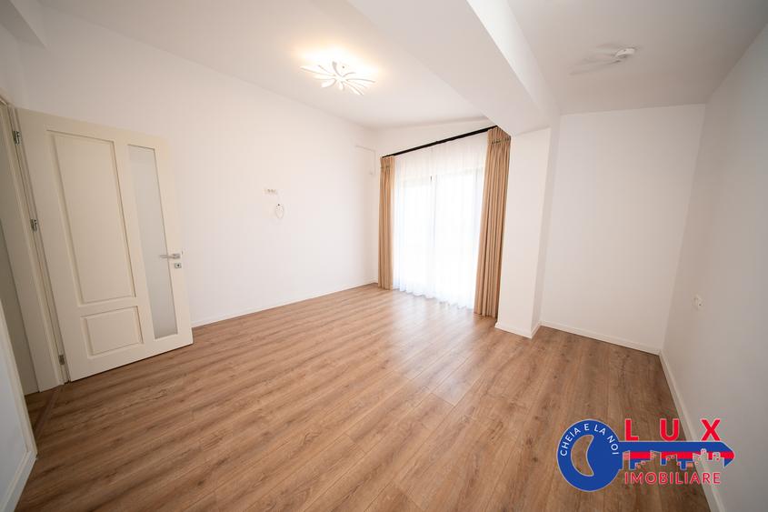 ID 6738 Vila P+M în zona 9 Mai