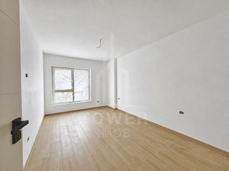 Apartament 2 camere- La cheie-Calea Surii Mici