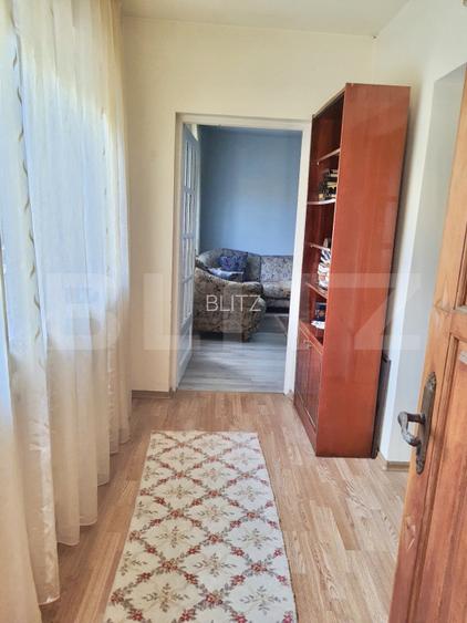 Casa de vanzare cu curte si anexe, teren 1253 mp, Berghin - 11