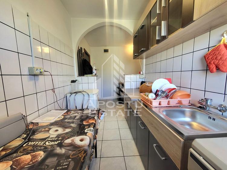 Apartament 1 camera de vanzare, etaj intermediar, Buziasului,Timisoara