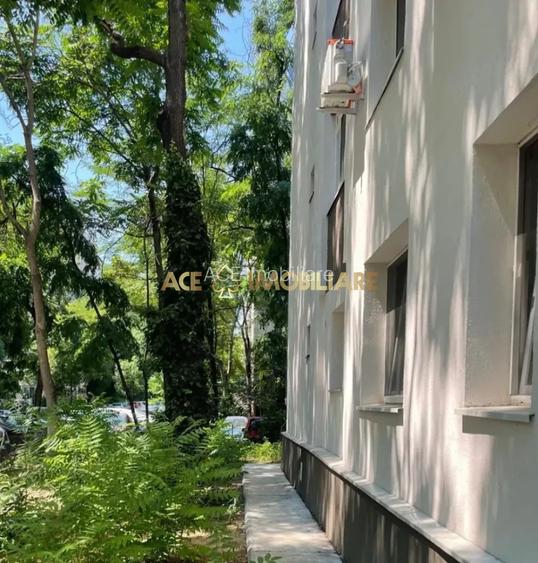 2 Camere de vanzare | Crangasi | Metrou | Parter | Bloc izolat 1982 - 3