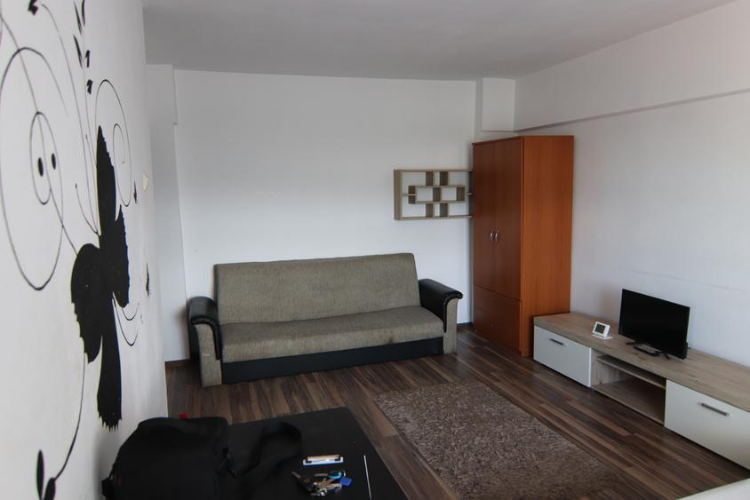 GARA-BILA,ap.1 camere,decomandat,mobilat si utilat,38m2,liber,et.6/10!