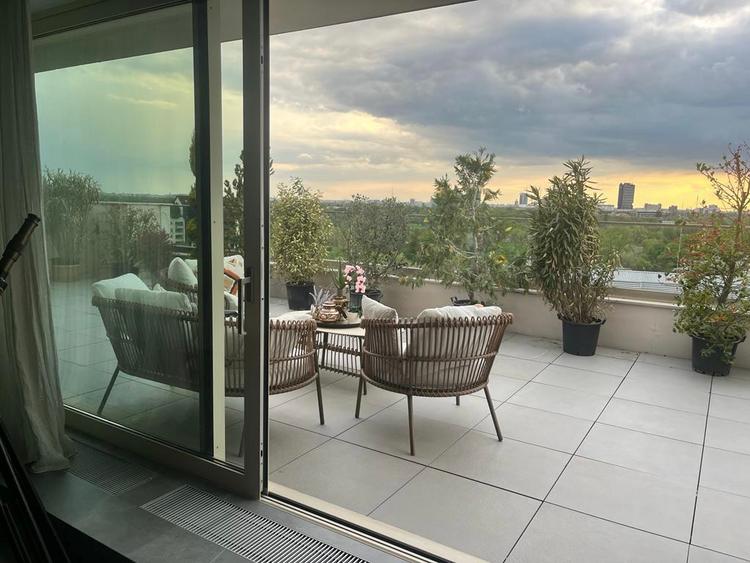 Penthouse pe 2 etaje lângă Herastrau,2 terase,2locuri de parcare