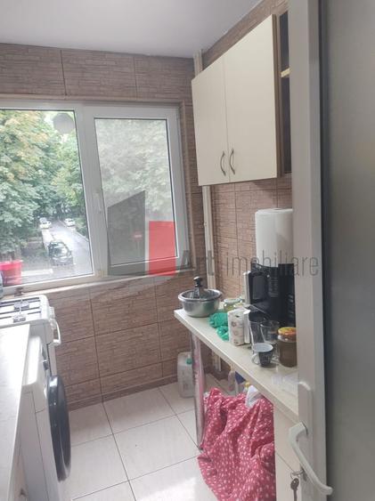 Vânzare apartament 3 camere Bd. Obregia - Turnu Măgurele
