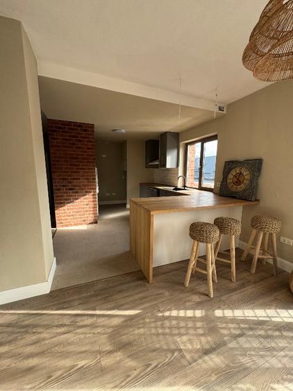 Penthouse 3 camere, finisat si utilat, la intrare in Borhanci!