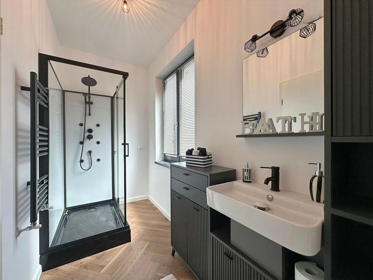 Apartament 2 camere Centrul Istoric, Pretabil Invistitie