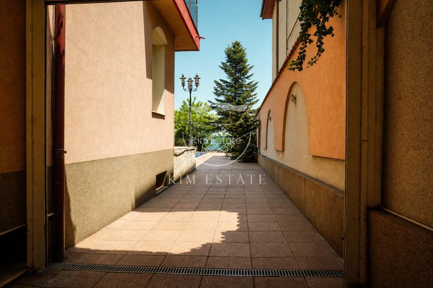 Vila exclusivista pe lac in Ovidiu cu piscina - 3