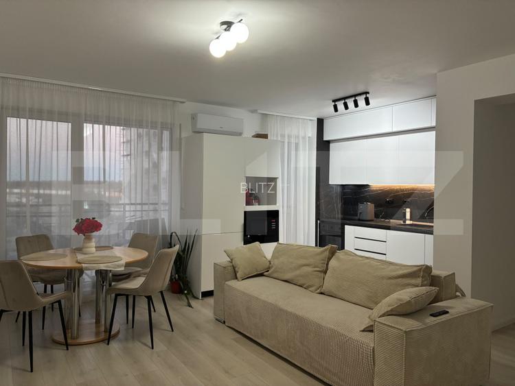 Apartament 3 camere, 67 mp, zona Lipovei