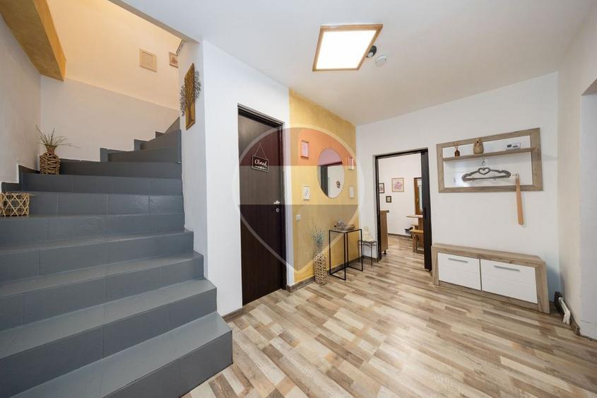 Casă / Vilă cu 3 camere de vânzare, în zona Centrul Istoric!