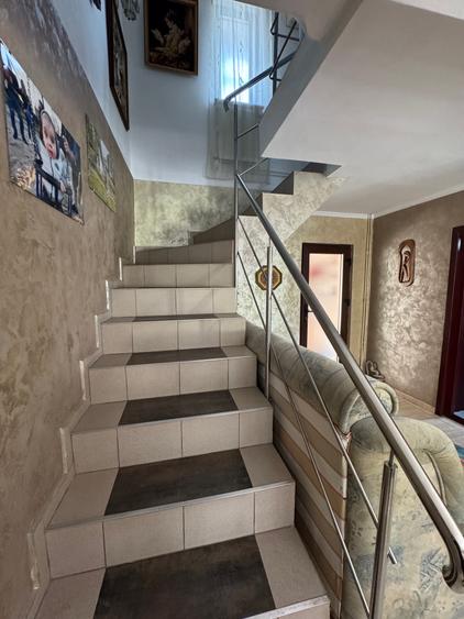 ? De vânzare – Casă P+1, 220 mp construiți, teren 400 mp – Agigea, Constanța