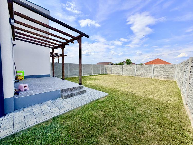 Duplex premium cu 4 camere | Cartier asfaltat | Mosnita