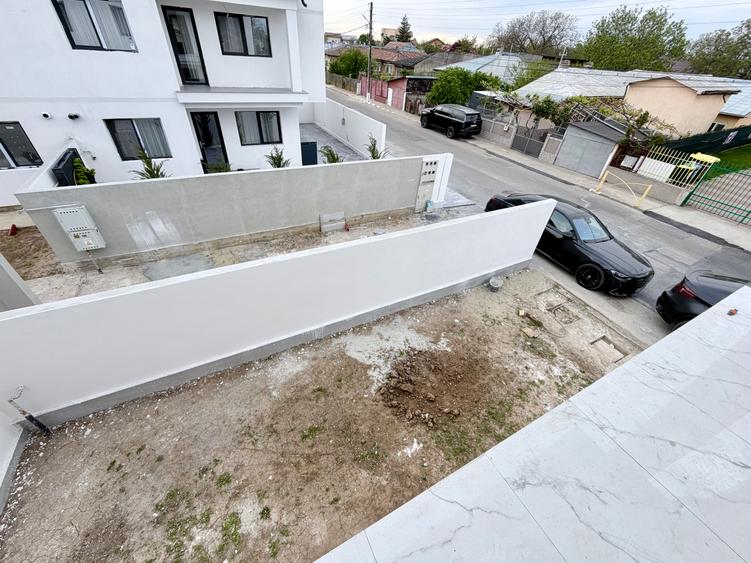 Casa P+1+M. 7 camere. Pozitie stradala