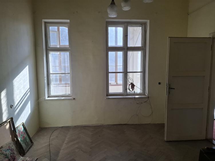 Vand apartament 3 camere Horia ID: RH-43947-property