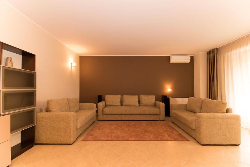 Apartament 4 camere de inchiriat | Central Park