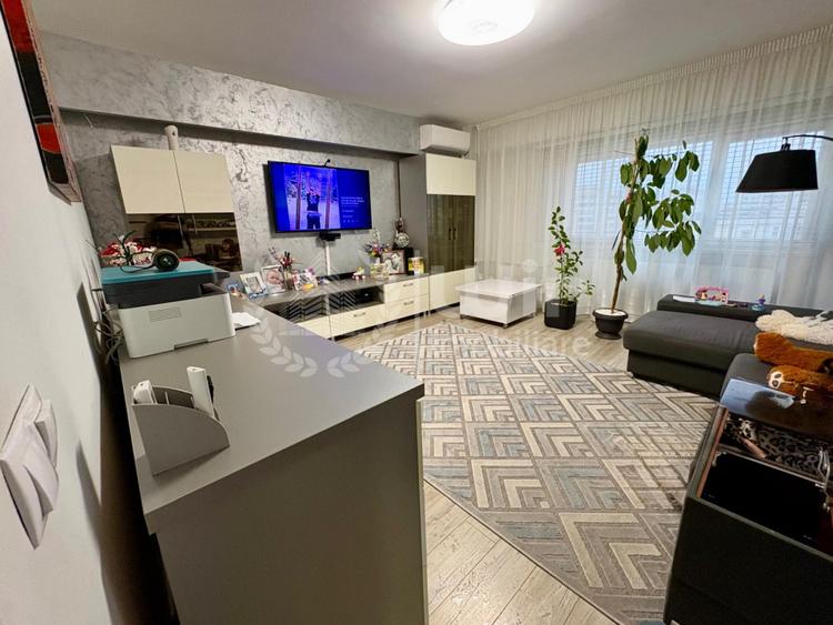 Apartament cu 3 camere decomandat | Renovat | 86mp | Pod Calvaria
