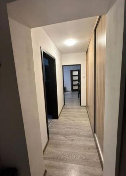 Apartament 3Camere,Brancoveanu,Oraselul Copiilor,et.1/8,DECOMANDAT,2 bai,parcare