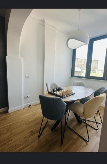 Apartament 4 camere Calea Victoriei