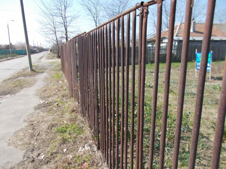 Teren de vanzare pe strada Comarnic ,toate utilitatile