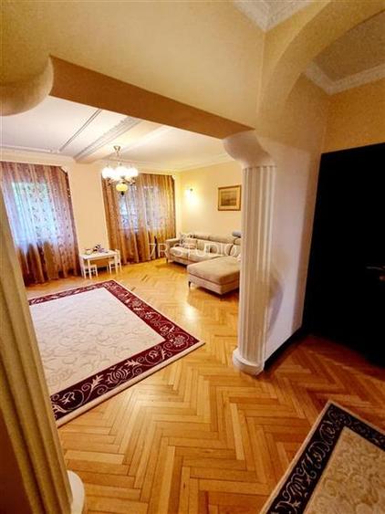 Vanzare teren cu 2 vile Tei - langa Parc - 3