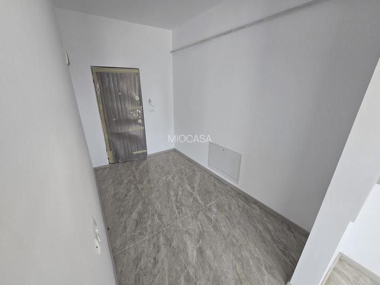 ETAJ 1. Lift. Suprafata mare. Terasa generoasa. Disponibil imediat. - 12