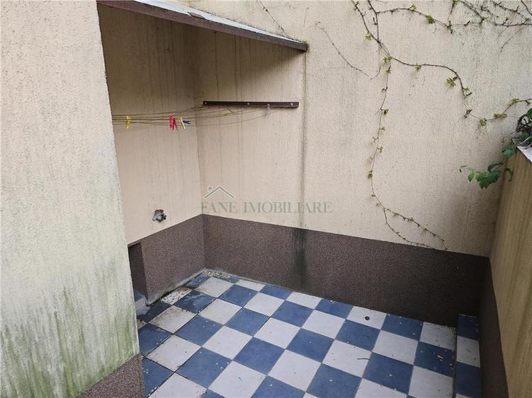Inchiriere ap. 3 camere in vila Foisorul de Foc.