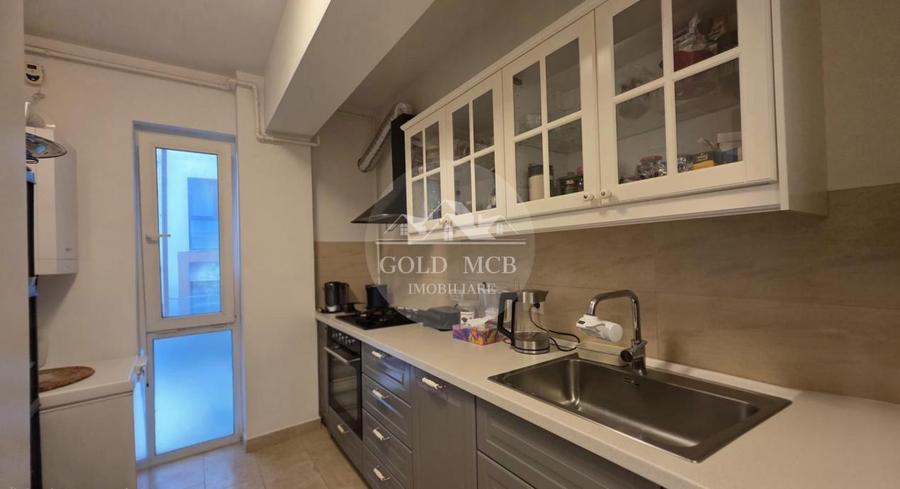 Apartament 3 camere  Baneasa-Jolie Ville lac