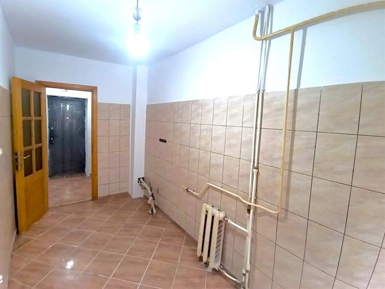 Garsonieră Decomandată | 32 MP | Parter | Burdujeni – Jean Bart