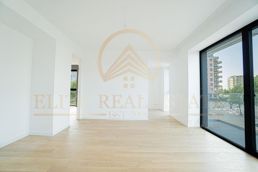 Stațiunea Mamaia - Vânzare apartament cu 2 camere, 2 bai si terasa.