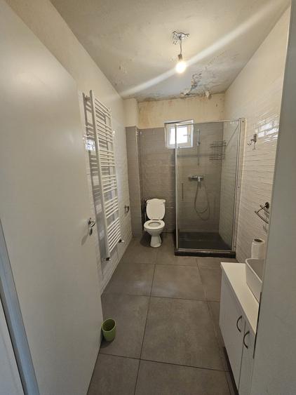 Apartament 2 camere decomandat Complex Studentesc - loc de parcare !!