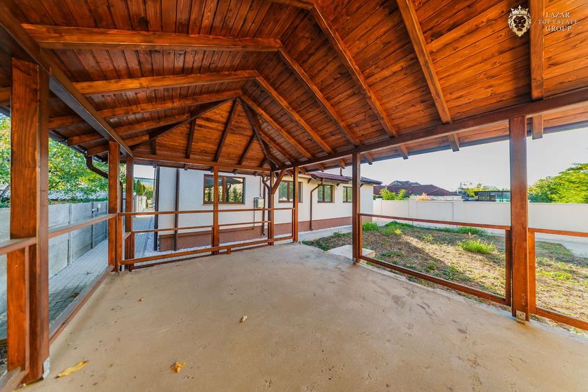 Apartament nou + curte cu terasa 4 camere in Gai