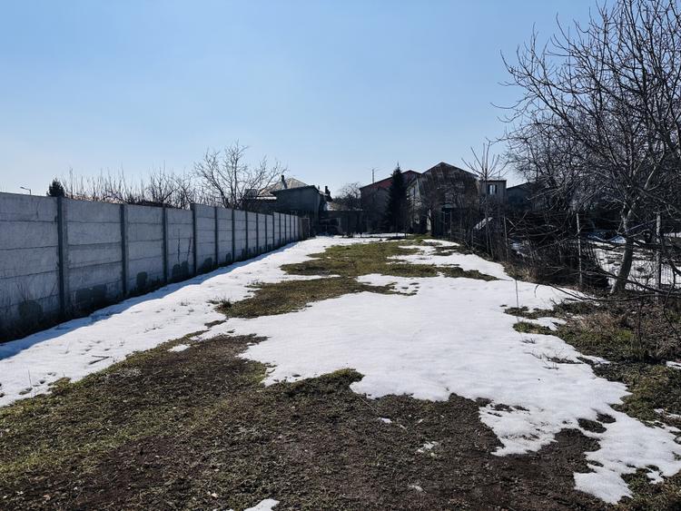 Teren superb 600 mp deschidere la asfalt , 11 m cu adâncime de 45,5, Chiajna