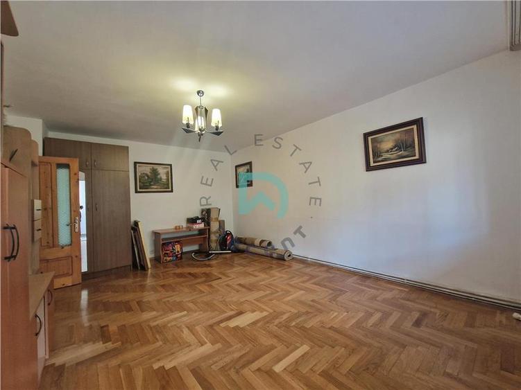Apartament 4 camere,92 mp utili,  Noua, Brasov