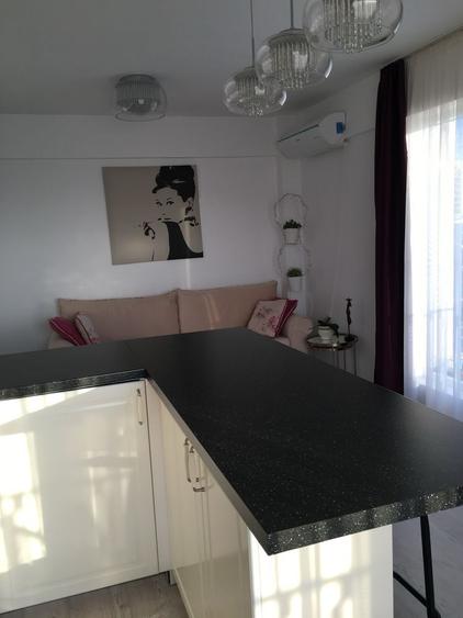 3 Camere I OTOPENI I Loc de Parcare + 2 balcoane