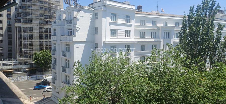 Apartament de Vanzare - Zona Ateneul Roman - 4 camere - 110 MP - 11